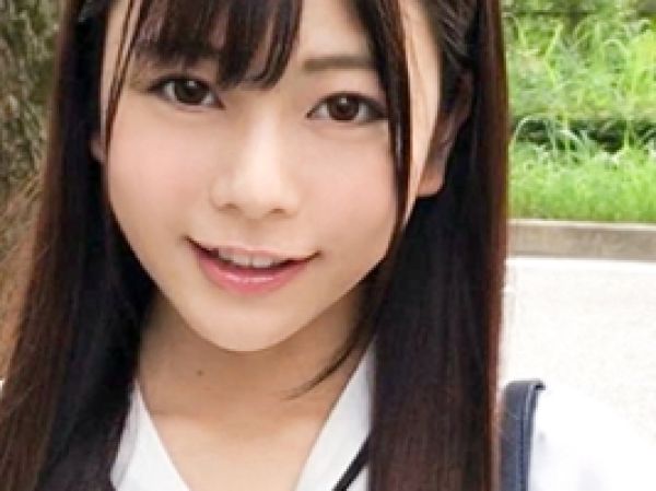 【素人】FカップのドMOLお姉さんが出勤前に店内トイレでハードフェラ！喉奥まで咥えてエロモードONフェラ抜き口内射精！