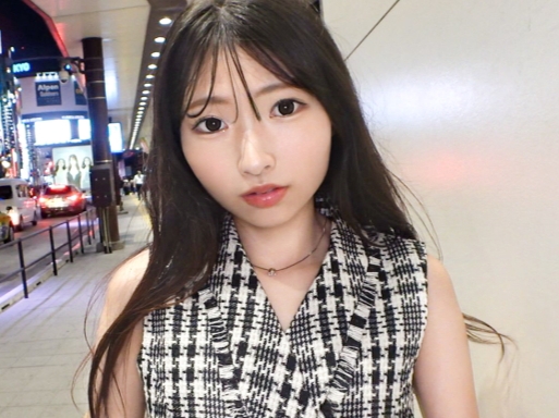 【バック】色白敏感美少女がバックからおマンコ突かれ感じちゃう！勃起した肉棒でおマンコ貫かれイキ乱れる！