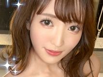 【素人】暇さえあればセックスしたいドスケベ美女！肉棒をフェラチオで勃起させてパイパン使った騎乗位！