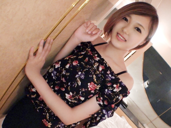 【素人×初撮り】モデル体型な美脚スレンダー美人とハメ撮りSEX‼フェラチオ＆クンニで発情したマンコにチンポ挿入♥︎
