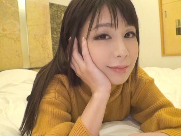【素人】こんなにほんわかした感じなのに頭の中エロい事だらけなの逆に凄い！セックスにハマっちゃった女子の奔放エロライフ！