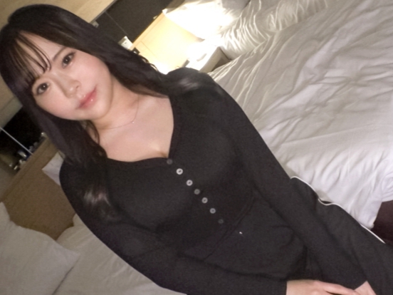【巨乳】清楚な黒髪巨乳の女の子と濃厚セックス！ホテルでエチエチボディをイジりおマンコ突き回す！