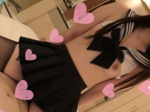 ＜女子大生＞セーラービキニコス＆黒パンストで正統派つるぺた美少女とハメ撮り挑戦♡ソフトなフェラとキツキツまんが気持ちッス