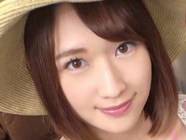 【エロいお姉さんと素人チンポ】フェラ大好きお姉さんが素人チンポを味わい尽くす！色んな体位でハメまくってイキまくるエロ過ぎるセックス体験！♡