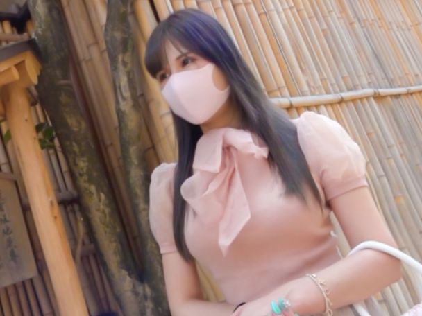 【Gカップお嬢様の裏の顔】マスクで隠れた清楚系美女が、実は超敏感ボディ！無防備な巨乳を揺らしながら、激ピストンで感じまくり♡中出しされちゃう瞬間がヤバい！ｗ