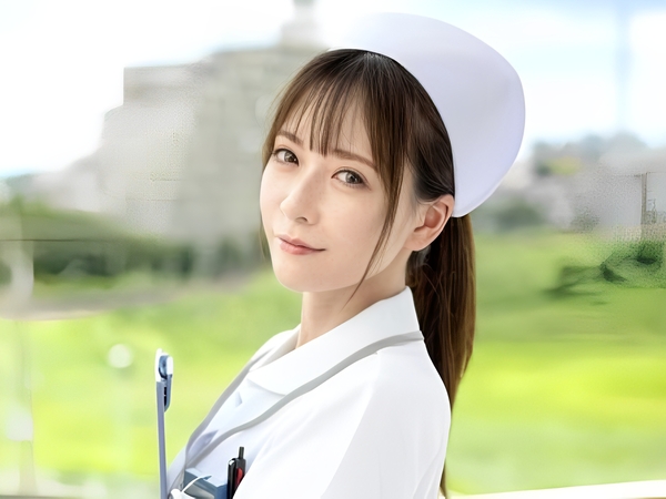 【白衣の天使の危険な誘惑】『患者さん、気持ちよくなって…』献身的なナースが、手コキやフェラで患者を癒すはずが、欲情して職場で生ハメセックス！♡ 清楚な白衣の下に隠されたエロさに、患者も我慢できず…！