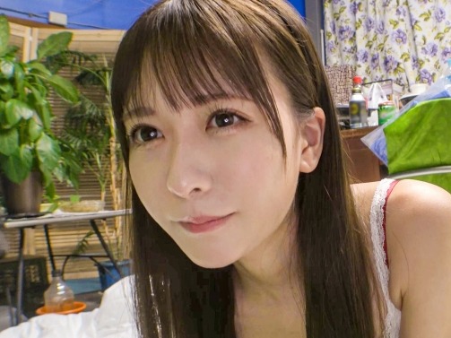 【細身美女の逆レイプ】男だらけの現場で孤立するスレンダー美女！潮吹きでスイッチON！野太いチ●ポを次々しゃぶり、男たちを翻弄！肉棒リレーで快楽に溺れる姿がエロすぎる！♡