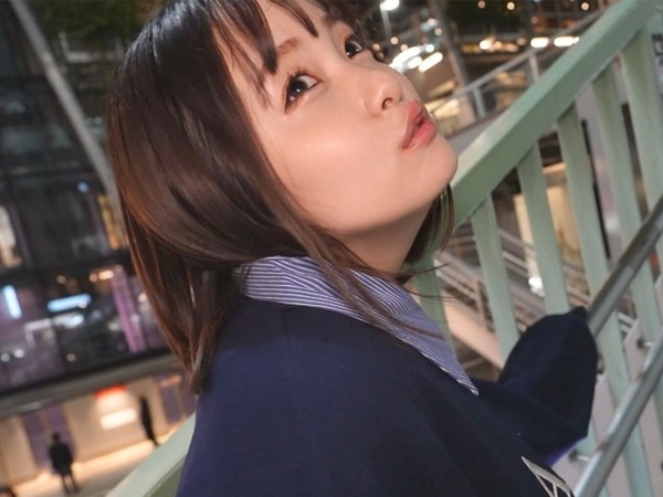 【欲求不満のむっちり美少女】『もっと激しくして…』彼氏じゃ満足できないエロボディ美少女が、極上パイズリと上目遣いでチンポを誘惑！濃厚セックスで乱れまくる！♡