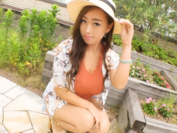 【人妻の禁断デビュー】『旦那じゃ満足できないの…』33歳巨乳妻がAVで欲望解放！欲求不満なオマ○コが他人棒を求め、不倫セックスで乱れまくる！♥︎