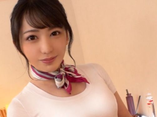 【エステ嬢中出し】美人エステティシャンが乱れて…精液が似合う新人娘と豪快にハメ倒すっ……！！