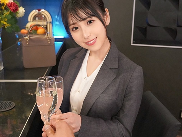 【酔っぱらい後輩OLとイチャラブ夜】『やばい…気持ち良すぎる…』可愛い後輩がお酒でトロトロに…イチャイチャセックスでイキまくり！敏感ボディが乱れまくる姿に興奮MAX！♡