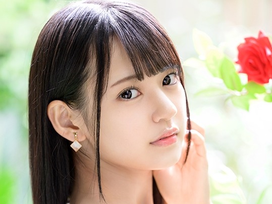 【スレンダー美少女の恥辱】『やだ…汚れちゃう…』無垢な美少女がザーメンまみれに！可愛い顔にドロッとした精液をぶっかけられ、恥ずかしさと快感で顔を歪ませる♡