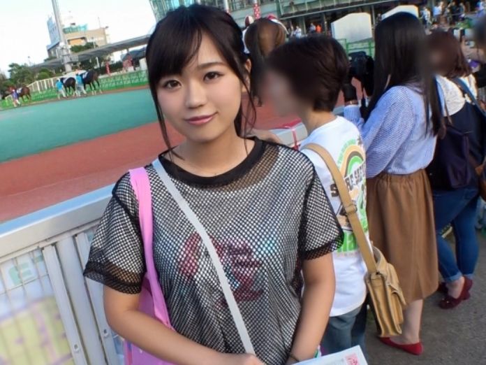 【馬好き女子の秘密】『やだっ…そこダメぇ！』電マ責めでトロトロになったアソコをクンニされ、恥じらいながらも感じまくる姿がエロすぎる！ｗ