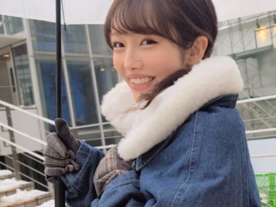 【清楚系女子の裏の顔】『ダメ…気持ち良すぎる…』アナウンサー系美少女が電マオナニーで本気汁ダダ漏れ！バックから激ピストンでヌレヌレまんこをガンガン突かれちゃう！