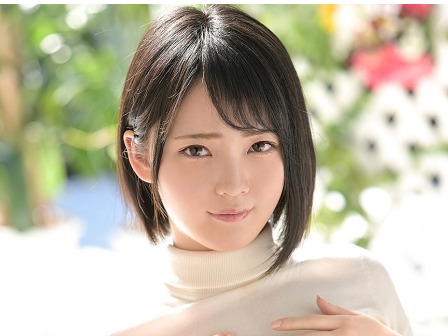 【Eカップ美乳の誘惑】巨乳美女が男を惑わす！バックで激しく突かれ、荒い息遣いで感じまくる姿がエロすぎる！！美乳を揺らしながらイキ乱れる姿は必見♡