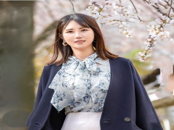 【人妻不倫】セックスレスでお金もない人妻がAV応募・・・貪欲で濃厚なフェラ！熟れてとろとろな肉厚マンコで初不倫交尾！