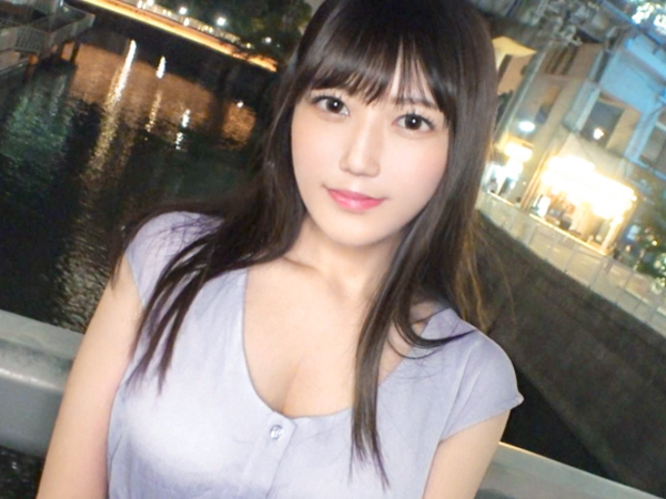 ＜素人×ワンナイト＞程よい肉感で色白巨乳の美少女♫手マンとクンニで大洪水の敏感体質♡巨根に悦び喉奥までずっぼり咥え…♪