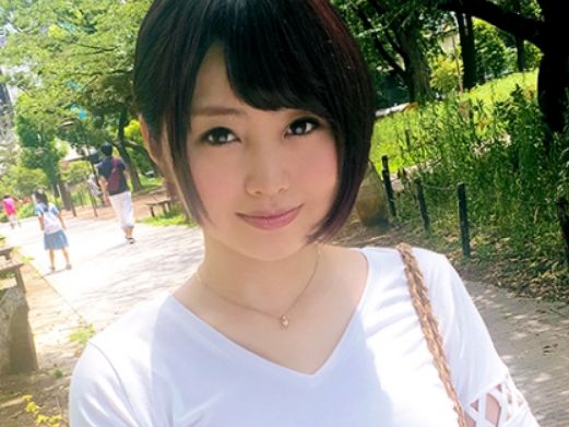【ヤリマン女子大生の淫乱フェラ】『ジュボジュボ…気持ちいい？』素人チ○ポをエロい音でしゃぶり尽くす！体位を変えても止まらないフェラテクでイカされまくる素人男子の悶絶プレイ！ｗ