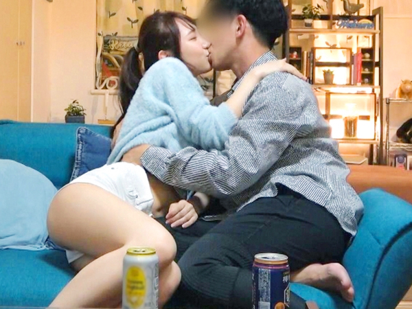 【盗撮×素人】『もっと奥まで…』激カワ女子をお持ち帰り！ガチ口説きで膣奥を激しくピストンされ、淫らに喘ぎまくる！敏感ボディが大絶頂でイキまくり、エロかわいい喘ぎ声が止まらない！♥︎