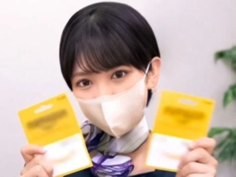 【Gカップ淫乱店員の裏メニュー】『広告以上にスゴいよ♥』あの有名広告のお店で、Gカップのド淫乱店員とヤバい体験！ヨダレだらだらのフェラが最高すぎて、もう帰れねぇ…！広告以上にエロいサービスに、客も店員もイキまくり！